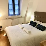 La Tour De Jeanne : Hypercentre Charme Et Design Apartmán Rouen