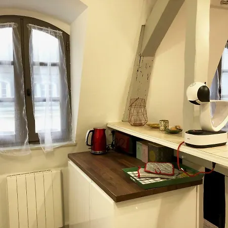 Apartman La Tour De Jeanne : Hypercentre Charme Et Design Rouen